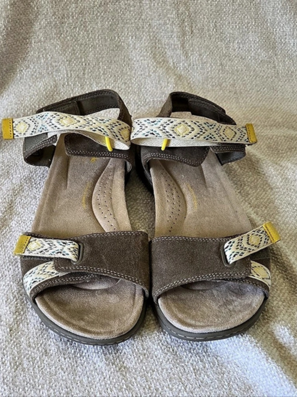 Clarks Women's Geometric Sandals US 9 D